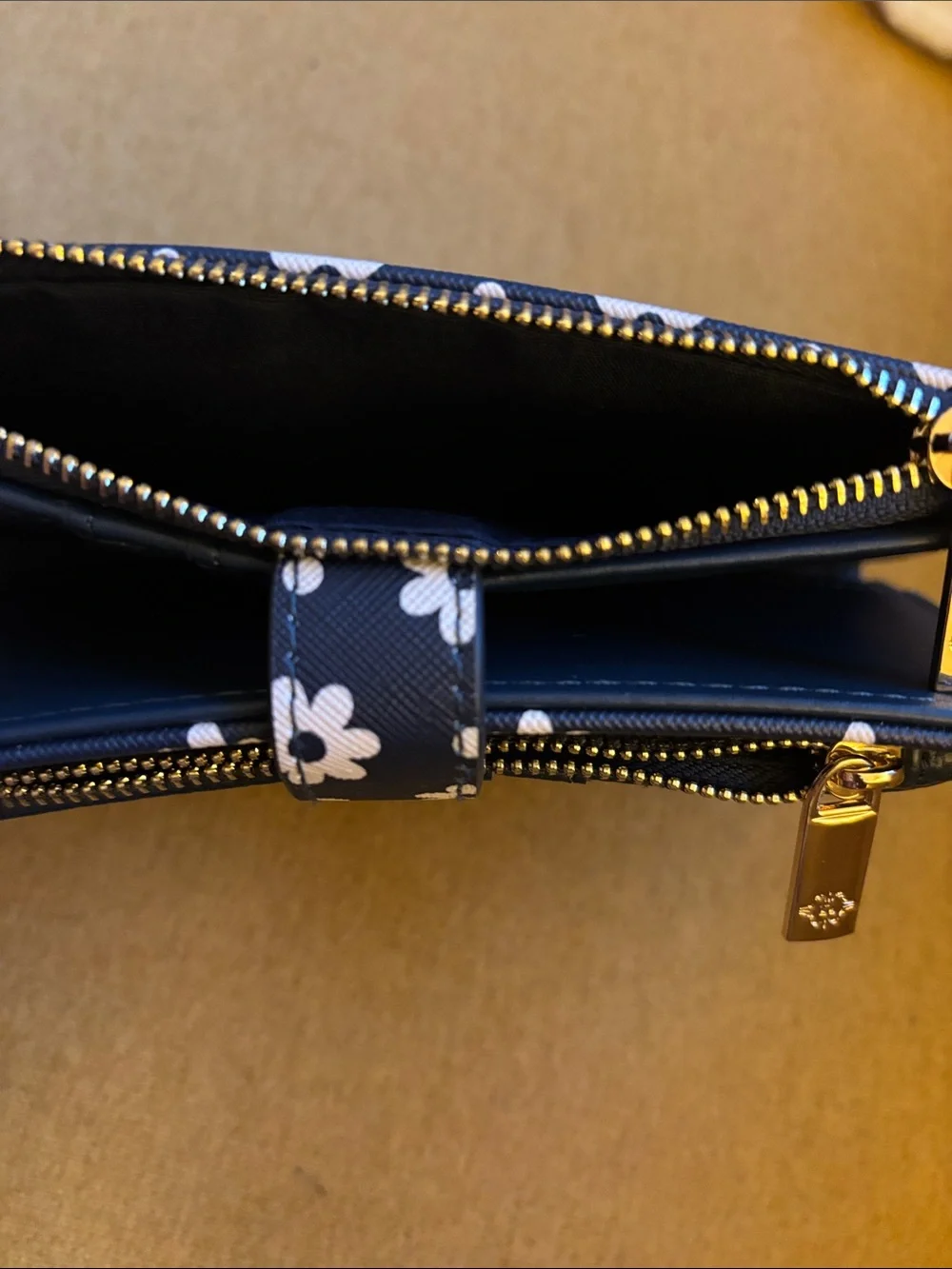 Nanette Lepore Navy White Daisy Continental Wallet